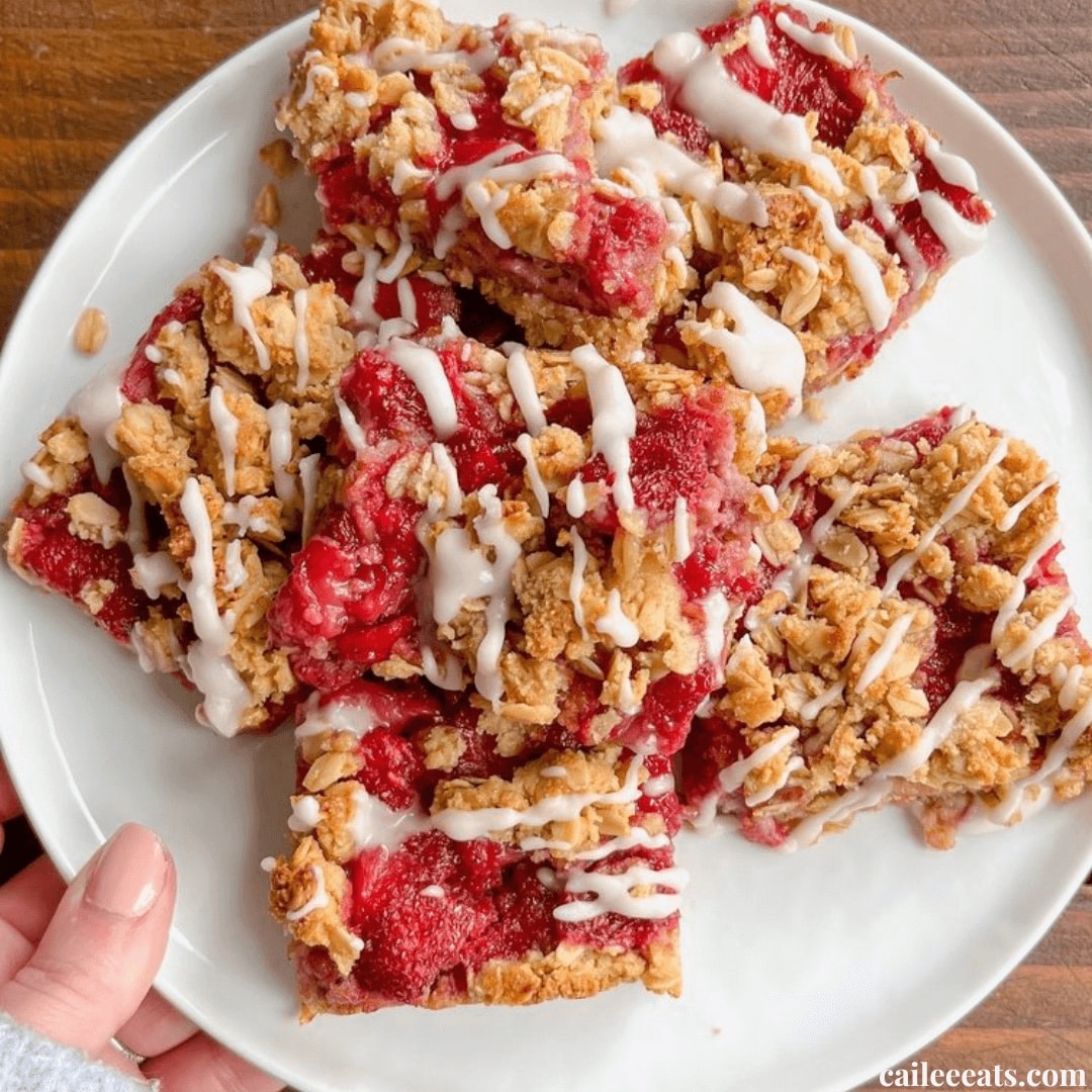 Strawberry-Oat Bars